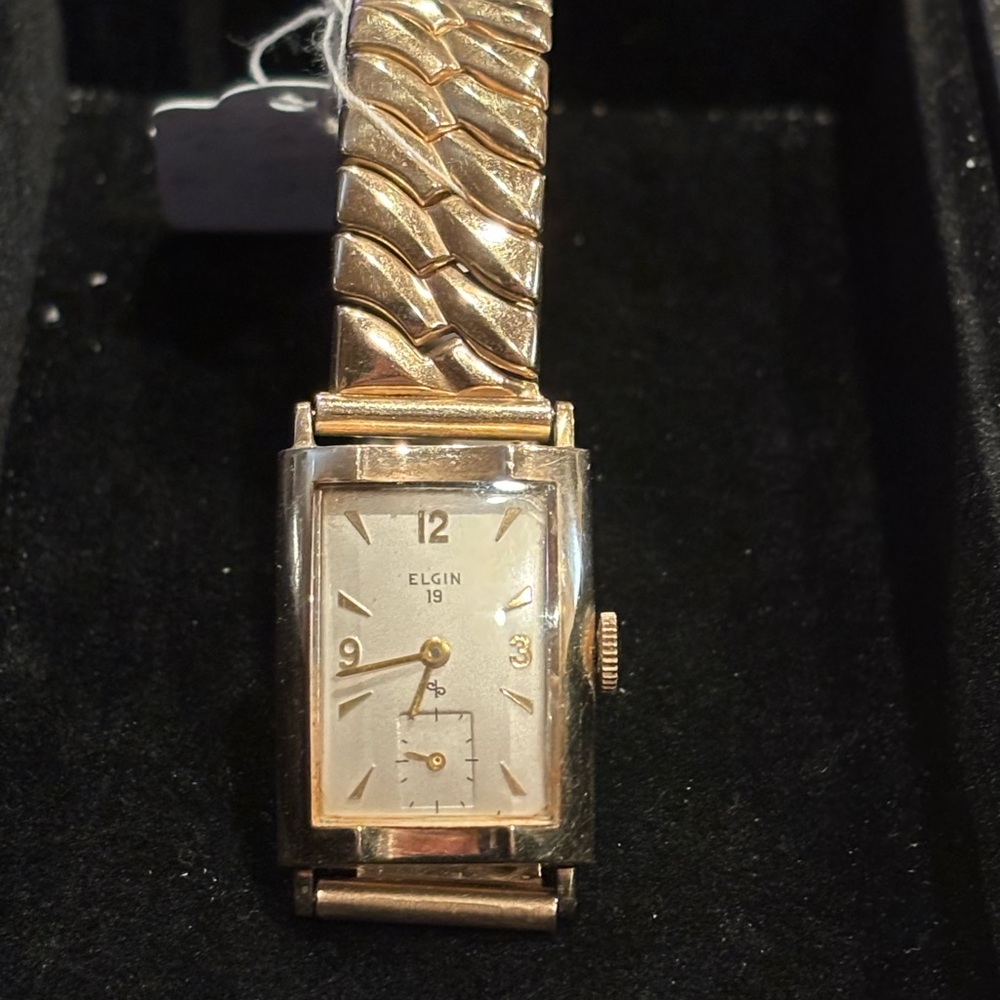 Elgin 671 10K Gold Filled 19 Jewels Wadsworth Case